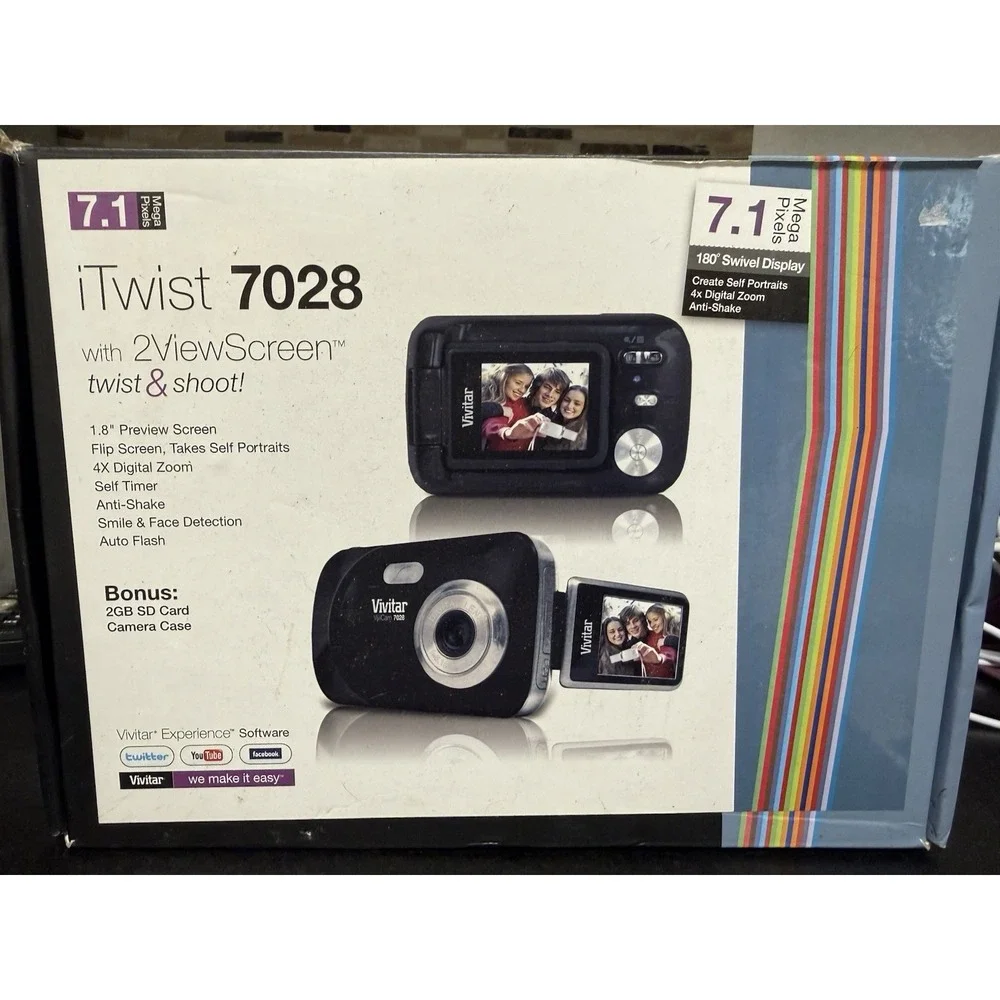Vintage Vivitar AF450DB 35mm Film + ViviCam 7028 Digital Camera Box Lot